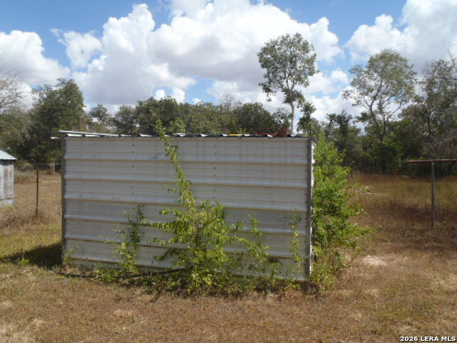 921 Pecan St Property Photo 9