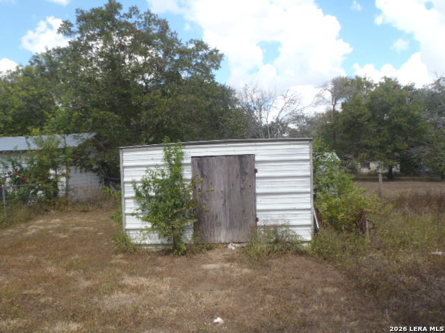 921 Pecan St Property Photo 17