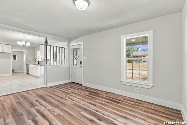 302 Mcdougal Property Photo 5