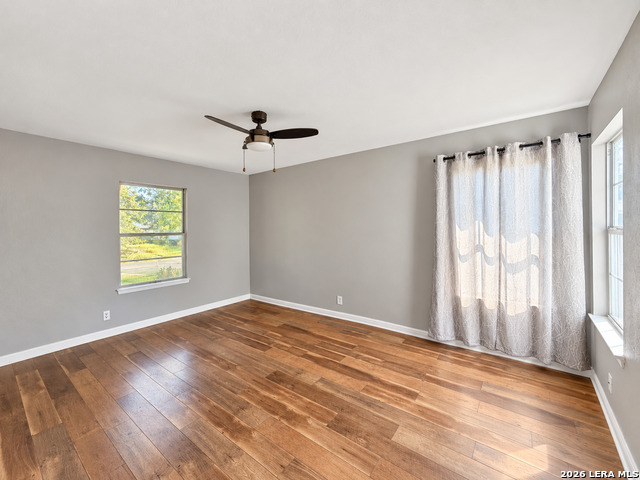 242 Locknere Ln Property Photo 11