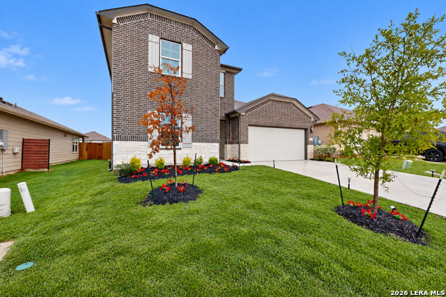 560 Chaco Loop Property Photo 3