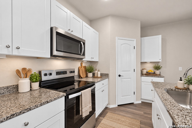 560 Chaco Loop Property Photo 10