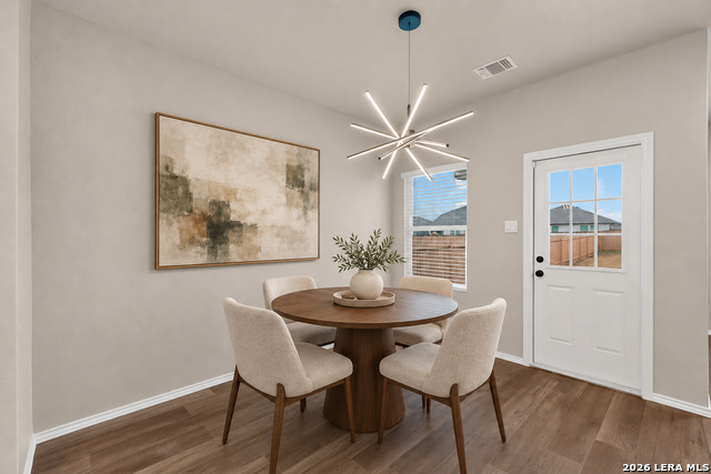 560 Chaco Loop Property Photo 13