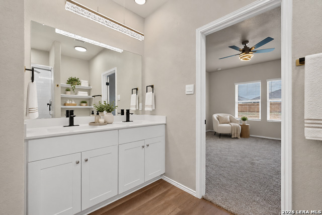 560 Chaco Loop Property Photo 17