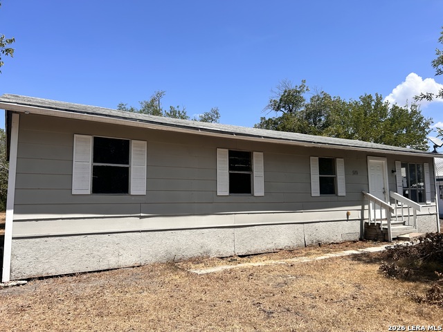 510 Riley Property Photo 1