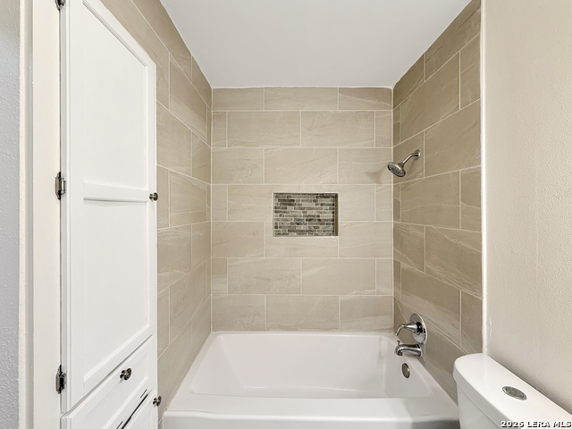 5403 Encanta St Property Photo 13