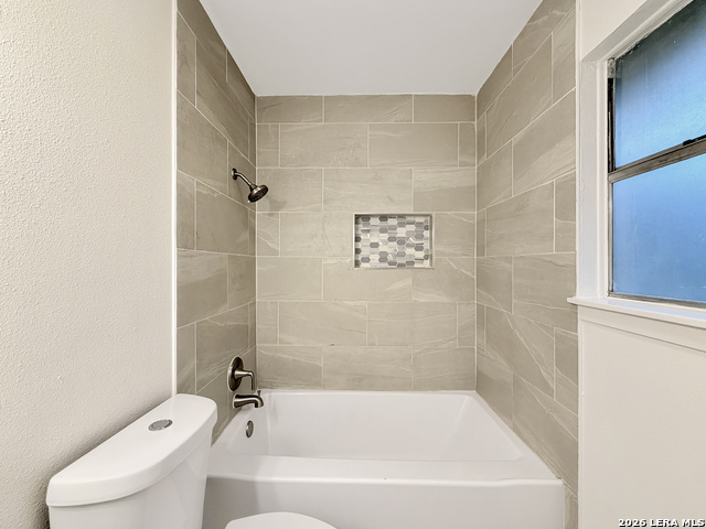 5403 Encanta St Property Photo 16