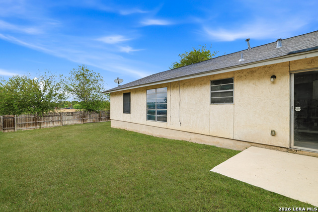 6411 Royalty Pt Property Photo 22