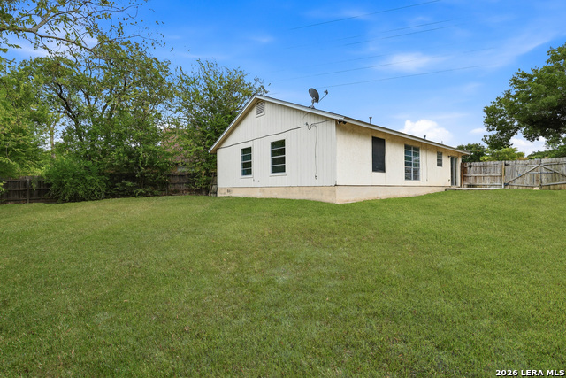 6411 Royalty Pt Property Photo 24