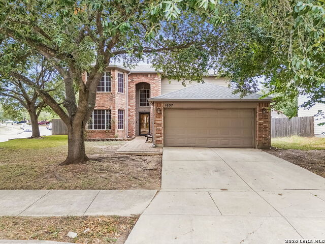 1637 Rolling Brook Ln Property Photo 4