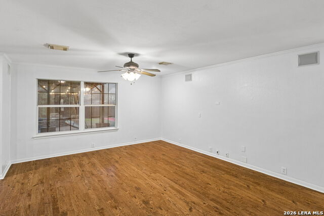 1637 Rolling Brook Ln Property Photo 17