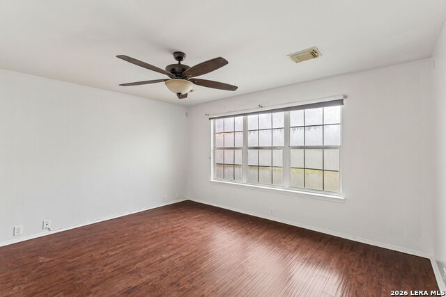 1637 Rolling Brook Ln Property Photo 22