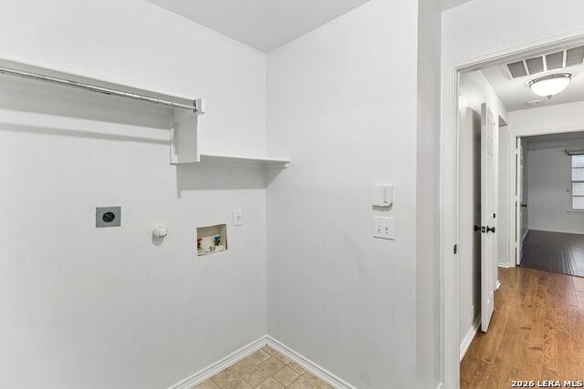 1637 Rolling Brook Ln Property Photo 31