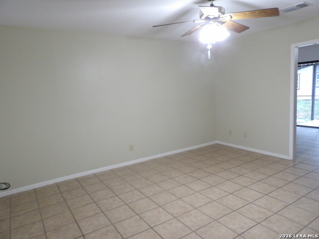 240 Glenbrook Dr Property Photo 16