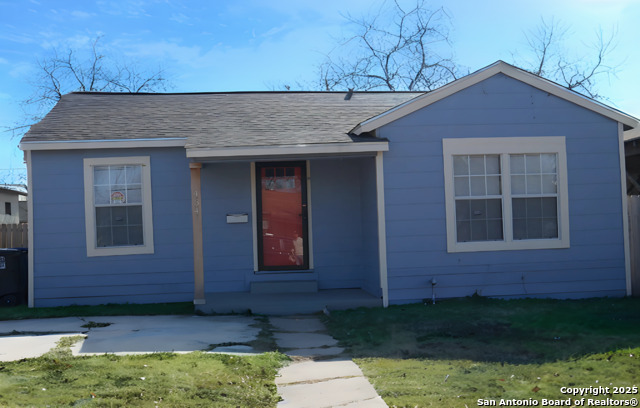 434 ELMWOOD DR Property Photo 1
