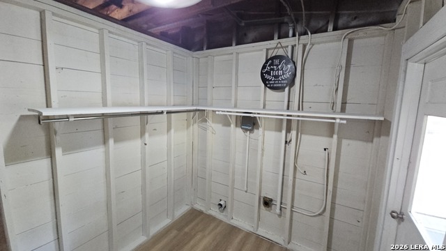 715 Edgebrook Ln Property Photo 13