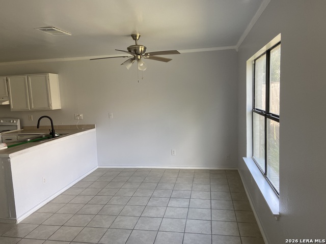 8219 Grimchester Property Photo 3