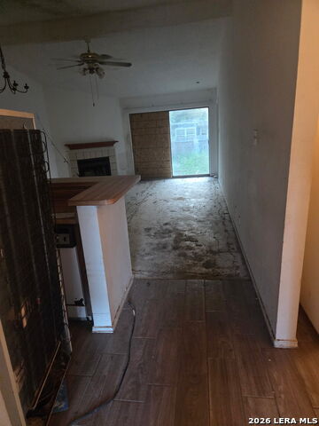 5711 Lochmoor Property Photo 4