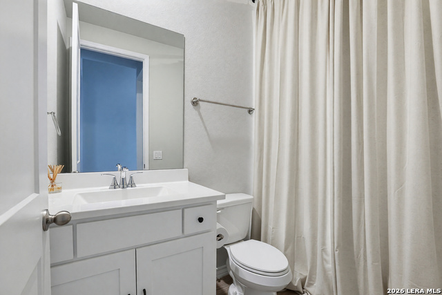 10131 Mitra Way Property Photo 8