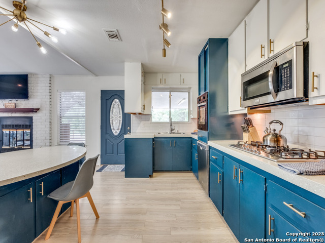 651 Hancock Rd Property Photo 10