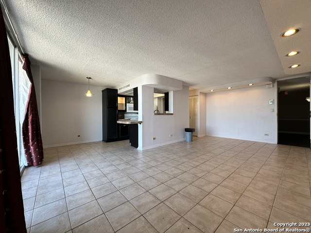 7039 San Pedro Ave Property Photo 8