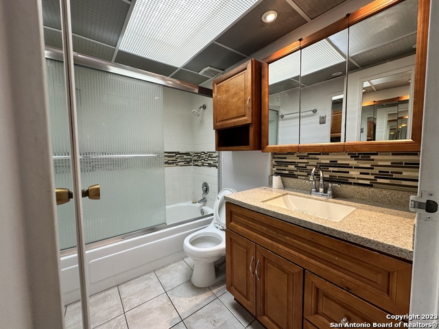 7039 San Pedro Ave Property Photo 13
