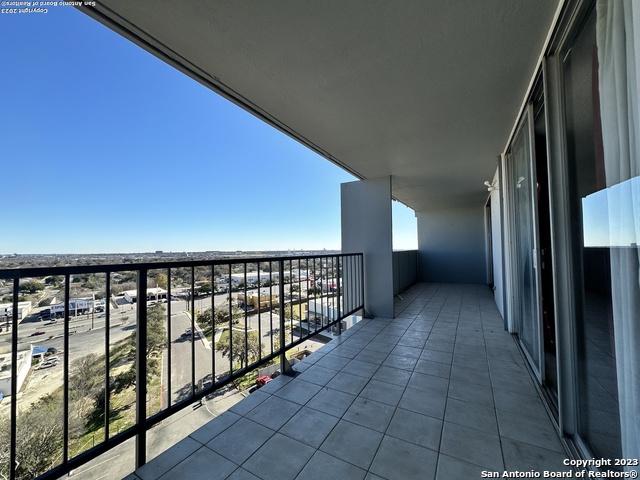 7039 San Pedro Ave Property Photo 16