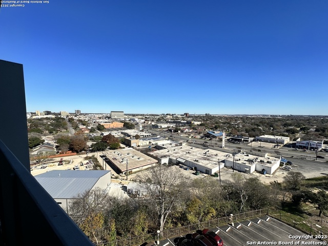 7039 San Pedro Ave Property Photo 18