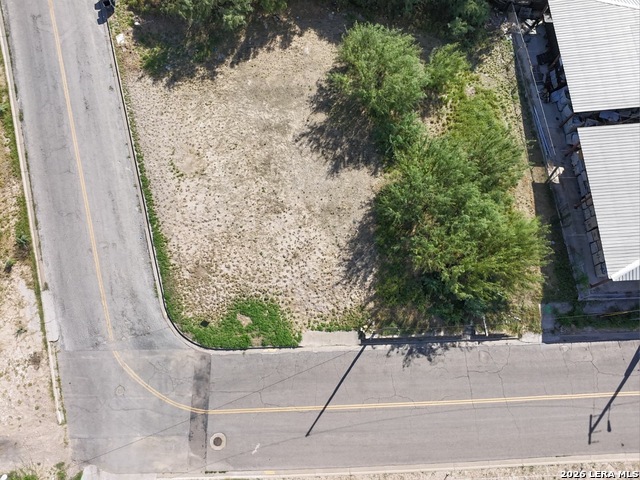 490 Ryan St Property Photo 6