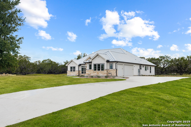 3828 Palomino Spgs Property Photo 4