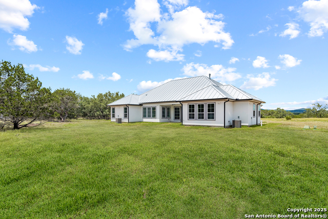 3828 Palomino Spgs Property Photo 41
