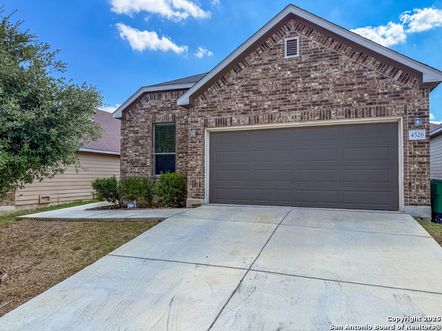 4526 Stetson Run Property Photo 2