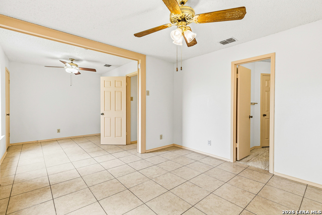 13007 Beacon Park Dr Property Photo 7