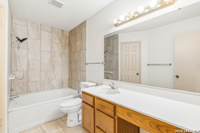 13007 Beacon Park Dr Property Photo 9
