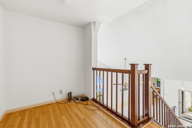 13007 Beacon Park Dr Property Photo 10