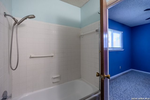 5230 Overpool St Property Photo 14