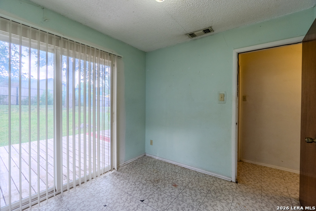5230 Overpool St Property Photo 20