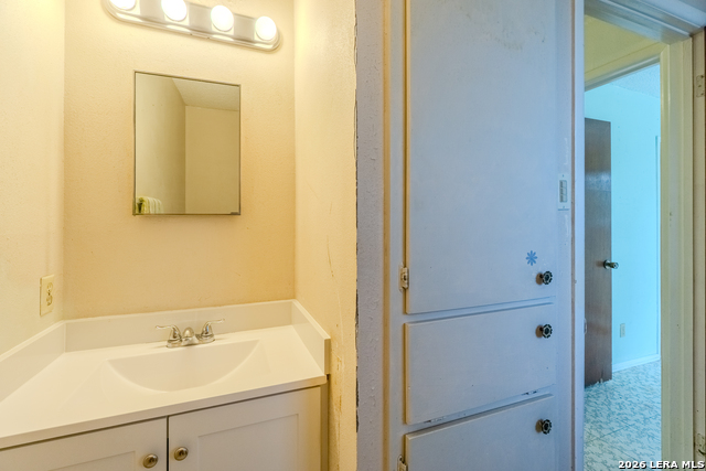 5230 Overpool St Property Photo 23