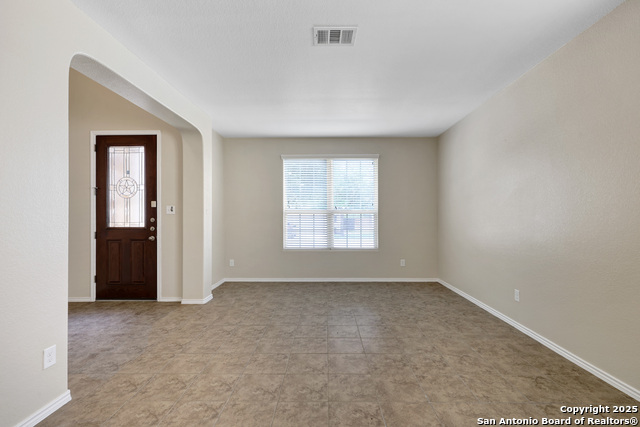 2021274 Property Photo 3