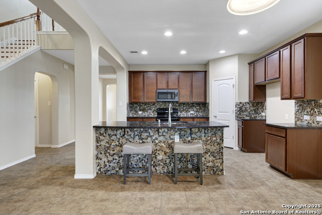 2021274 Property Photo 9