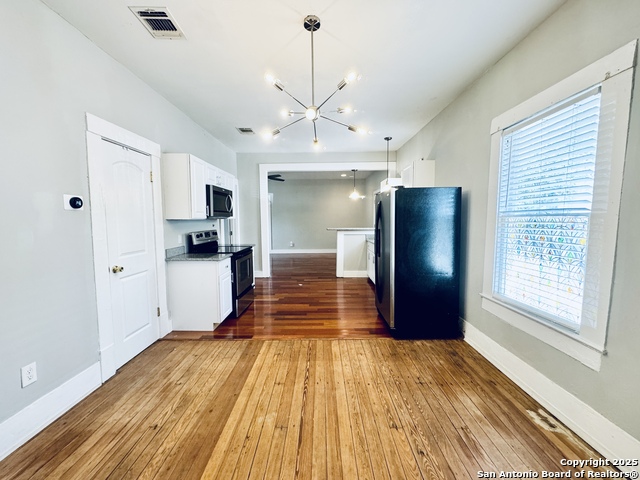 2021276 Property Photo 5