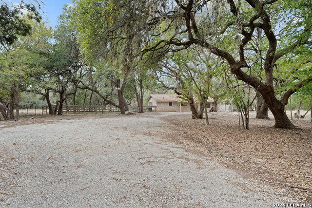 222 Cascade Caverns Rd Property Photo 4