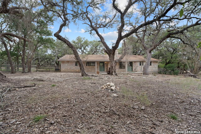 222 Cascade Caverns Rd Property Photo 8