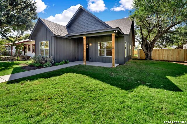 1407 21ST ST Property Photo 1