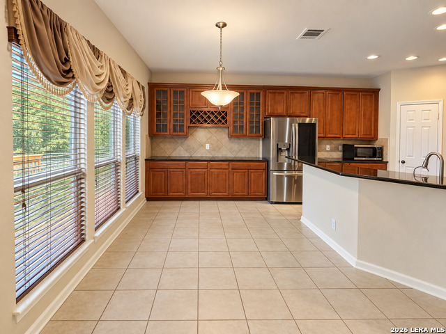 1410 Camden Cv Property Photo 9