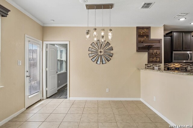 7811 Creekshore Cv Property Photo 7