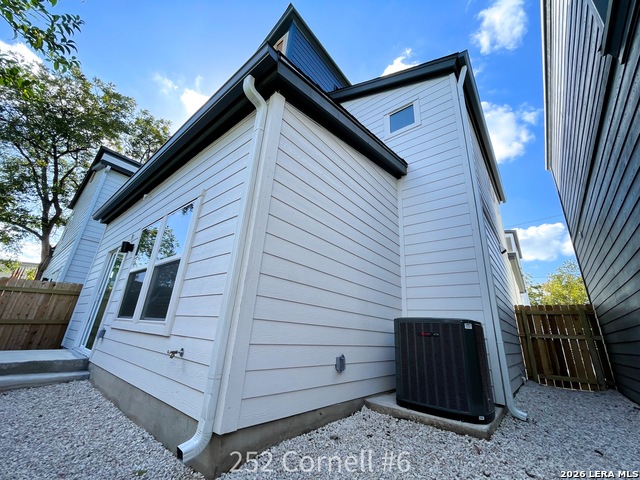 252 Cornell Property Photo 18