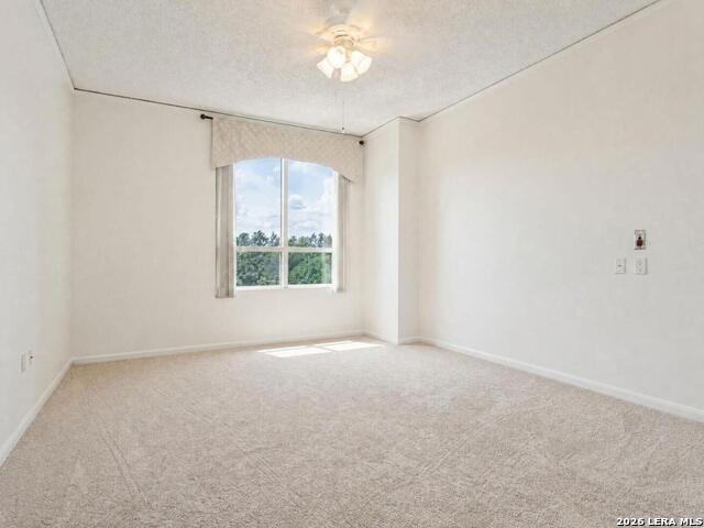 1 Towers Park Ln Property Photo 12
