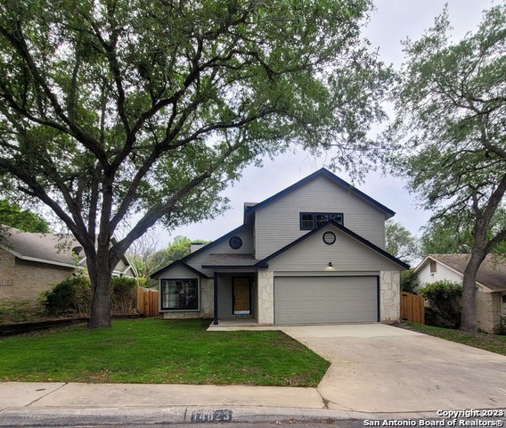 14623 Highland Rdg Property Photo 2