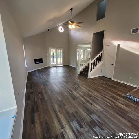 14623 Highland Rdg Property Photo 6